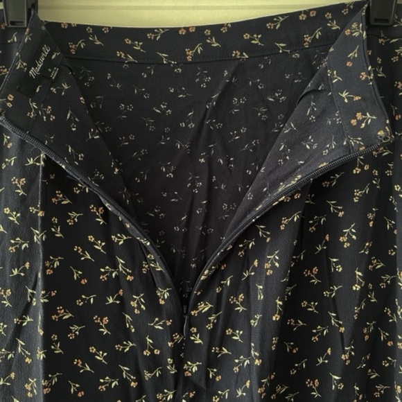 Madewell Ruffle-Wrap Midi Skirt in Spring Fling 15747 - Picture 5 of 12